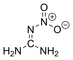 Nitroguanidine 2D structure
